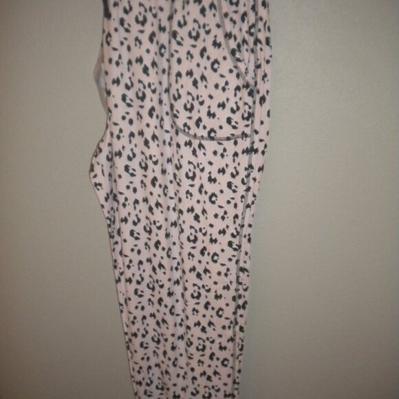 Live Love Lounge Women's Plus Size 3X Gray Pink 3 Piece Loungewear Set NWT - Picture 3 of 5